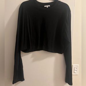 Cotton citizen Tokyo cropped long sleeve tee in black. Size large. Worn once.